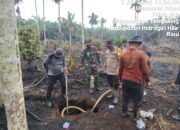 Kompak, Polsek Tempuling, Koramil 03/Tempuling, Pemdes Teluk Jira dan MPA Bahu-Membahu Atasi Karhutla