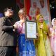 Pecahkan Rekor MURI, 6.100 Penari Joget Mande Banjiri Jalan Swarnabumi Tembilahan