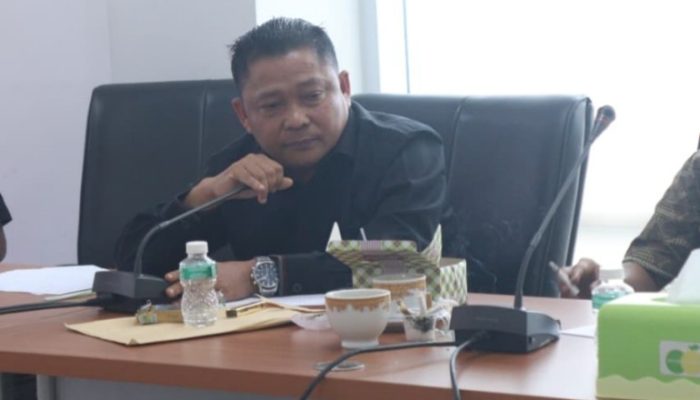 DPRD Dharmasraya Gerak Cepat Panggil 8 PKS, Perjuangkan Harga TBS Petani Sesuai Aturan Kementan