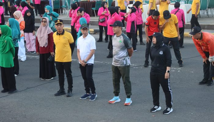Perkuat Sinergi dengan Masyarakat, Polres Soppeng Meriahkan HUT Bhayangkara Lewat Car Free Day.