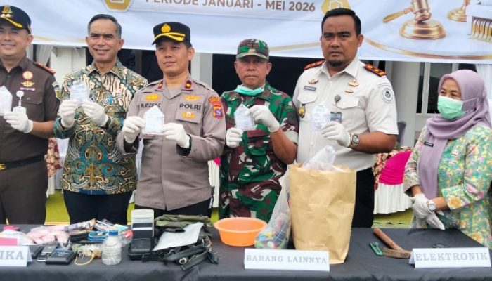 Kejari Dharmasraya Musnahkan Barang Bukti 47 Perkara, Kasus Narkotika Jadi yang Paling Mendominasi