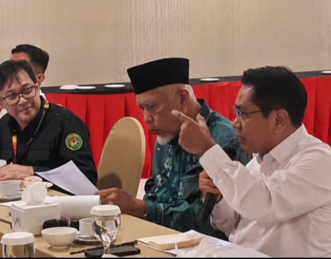 
					Bupati JKA ‎Dukung Percepatan Tol Trans Sumatera dan Usulkan Penyesuaian Nama Ruas Tol Padang–Sicincin.(Foto dok istimewa)
