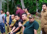Ketua DPRD Batang Hari Menghadiri Pertandingan Persahabatan Persibri Old Star VS Garuda Mas FC
