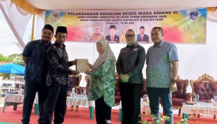 Beberapa desa di OKU Timur hari ini kedatangan empat anggota DPRD Sumsel
