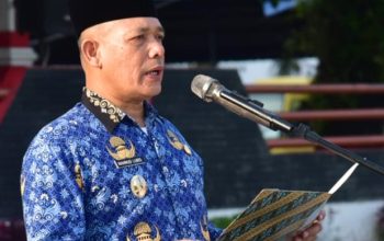 Pimpin Upacara Hari Kesadaran Nasional, Wabup Tapteng Tekankan ASN Berikan Pelayanan Terbaik Kepada Masyarakat