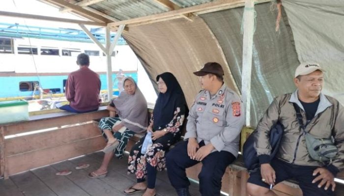 Polsek Buko Demi Tekankan Ketertiban Lalu Lintas Gelar Patroli Dialogis Akhir Pekan Di Leme-Leme Bungin