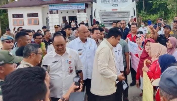 Bupati Nias Utara Dampingi Gubernur Sumut Kunjungi UPTD Puskesmas Lahewa