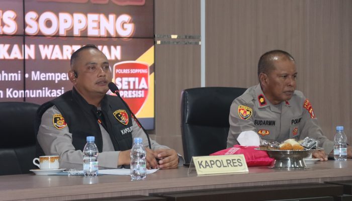 Polres Soppeng dan Wartawan Perkuat Sinergi, Kapolres: Jangan Pernah Persulit Masyarakat