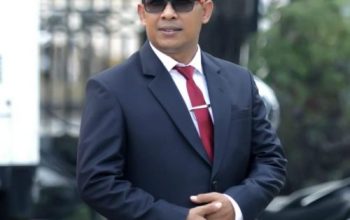 DKUPP Inhil Pastikan Pedagang Pasar Terapung Dapat Lapak Layak dan Penagihan Retribusi Sesuai Aturan