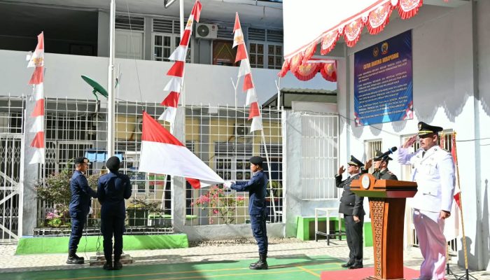 Momentum HUT ke-81 RI, Wakil Bupati Tapteng Serahkan Remisi 107 Warga Binaan Pemasyarakatan Lapas Kelas III Barus