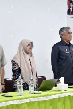 Perkuat Perlindungan Perempuan dan Anak Saat Bencana, Dinas PPPA Tapteng Bersama Kementerian PPPA dan Yayasan Pulih Gelar Sosialisasi Draf SK Subklaster PP KBG PP