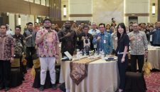 Dirjen Bina Bangda Restuardy Daud dalam kegiatan Asistensi dan Supervisi Pembentukan UPTD/BLUD Pengelolaan Sampah di Kota Bandung dan Kegiatan Pendampingan Partisipasi Masyarakat. (Dok. Bina Bangda/ Kemendagri)