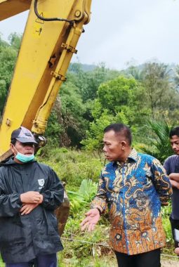 Tinjau Mela I dan II, Bupati Tapteng : Penanganan Difokuskan Normalisasi Sungai di Bagian Hulu hingga Hilir
