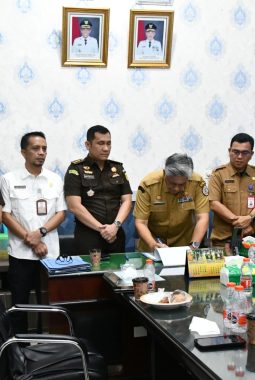 Pemkab Tapanuli Tengah Ikuti Jaksa Sahabat Pendidik, Perkuat Sinergi Hukum dan Pendidikan Bersama Kejari Sibolga