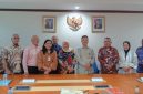 Foto bersama usai pembahasan penguatan nomenklatur pendidikan khusus dalam Sistem Informasi Pemerintahan Daerah. (Dok. Istimewa)